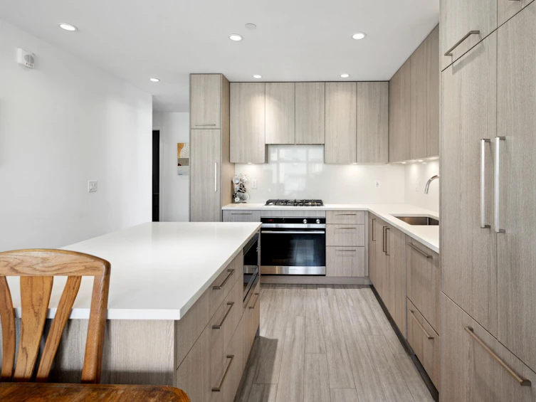 201-707 East 3rd Street, North Vancouver, BC, V7L 1G8 - 7