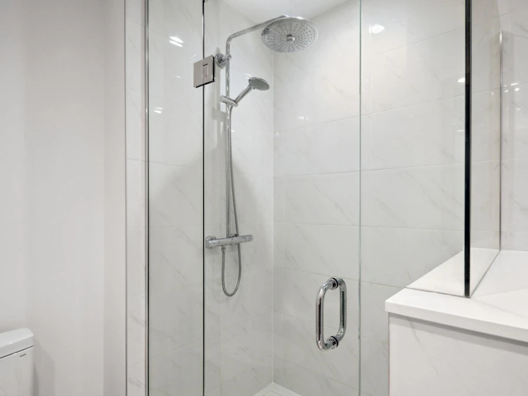 201-707 East 3rd Street, North Vancouver, BC, V7L 1G8 - 15