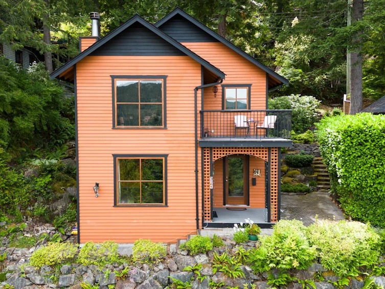 571 Roocroft Lane, Bowen Island, BC, V0N 1G2 - 2