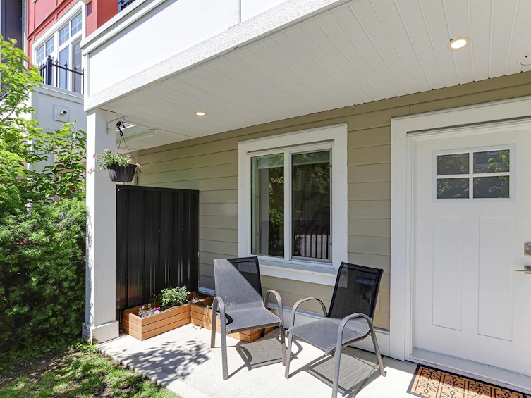 4917 47a Avenue, Delta, BC, V4K 0E1 - 5