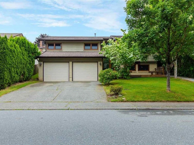 32855 Harwood Crescent, Abbotsford, BC, V2S 7A6