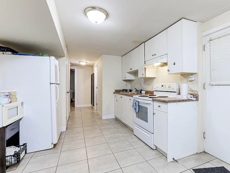 12902 106 Avenue, Surrey, BC, V3T 2B8 - 27