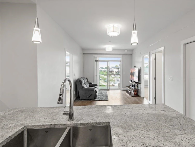 314-45562 Airport Road, Chilliwack, BC, V2P 0J8 - 5