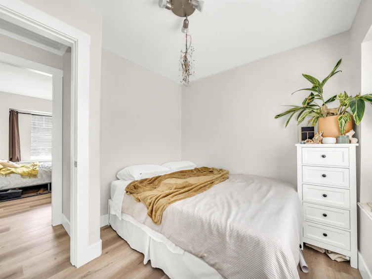1089 East King Edward Avenue, Vancouver, BC, V5V 2E8 - 11