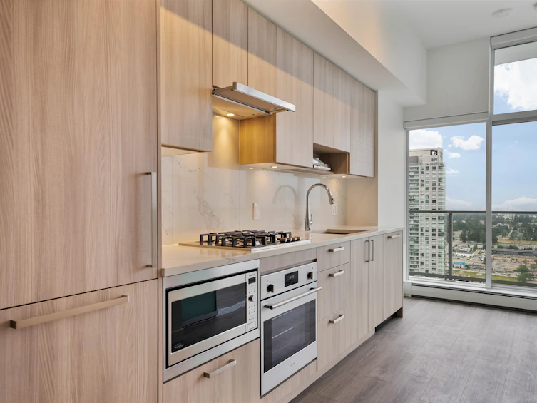 4006-13350 Central Avenue, Surrey, BC, V3T 0S1 - 12