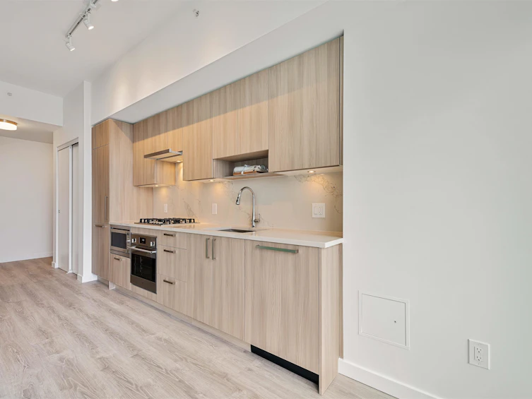 4006-13350 Central Avenue, Surrey, BC, V3T 0S1 - 14