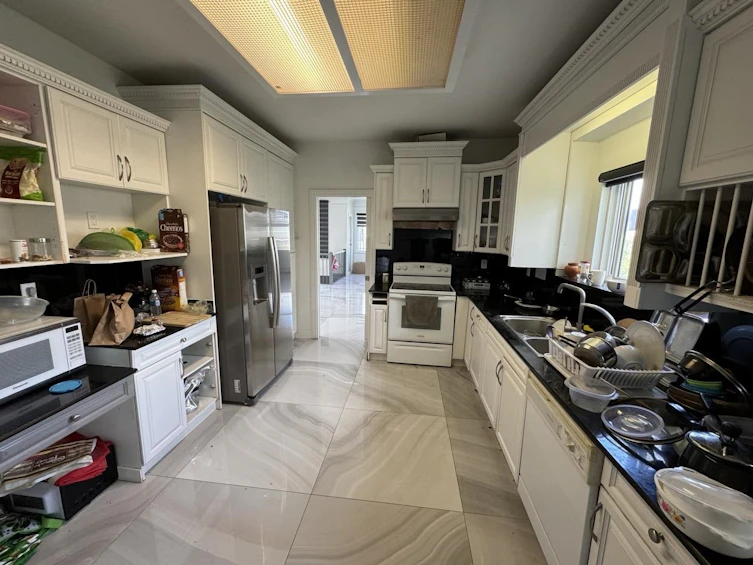 12944 108 Avenue, Surrey, BC, V3T 2H8 - 4