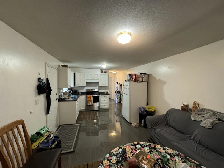 12944 108 Avenue, Surrey, BC, V3T 2H8 - 9