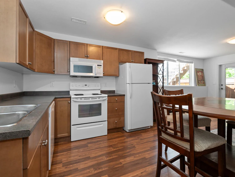 5547 Thom Creek Drive, Chilliwack, BC, V2R 5Z6 - 27