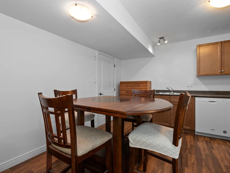 5547 Thom Creek Drive, Chilliwack, BC, V2R 5Z6 - 28
