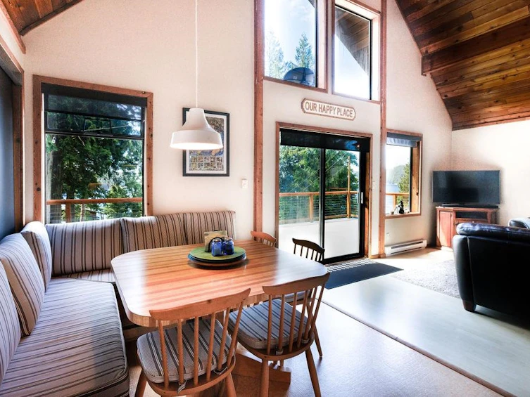 2426 Austin Road, Gambier Island, BC, V0N 1V0 - 15