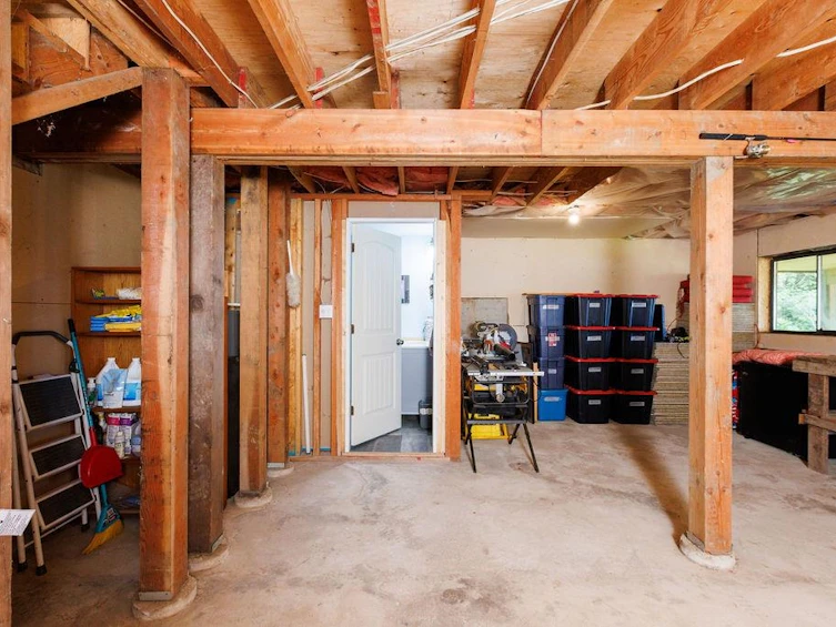 2426 Austin Road, Gambier Island, BC, V0N 1V0 - 24