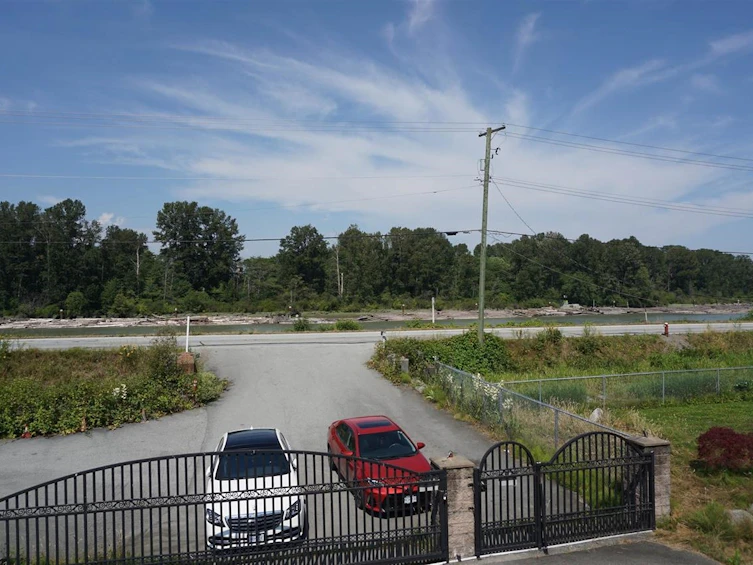 21700 River Road, Richmond, BC, V6V 1M4 - 5