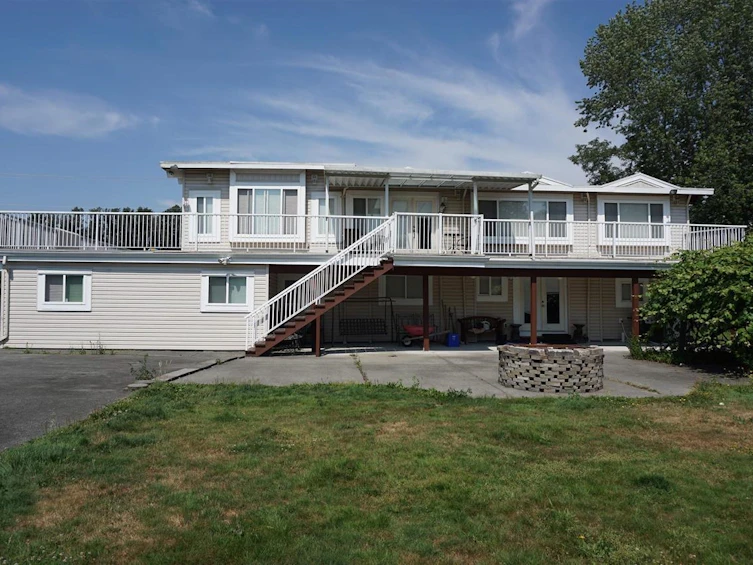 21700 River Road, Richmond, BC, V6V 1M4 - 16