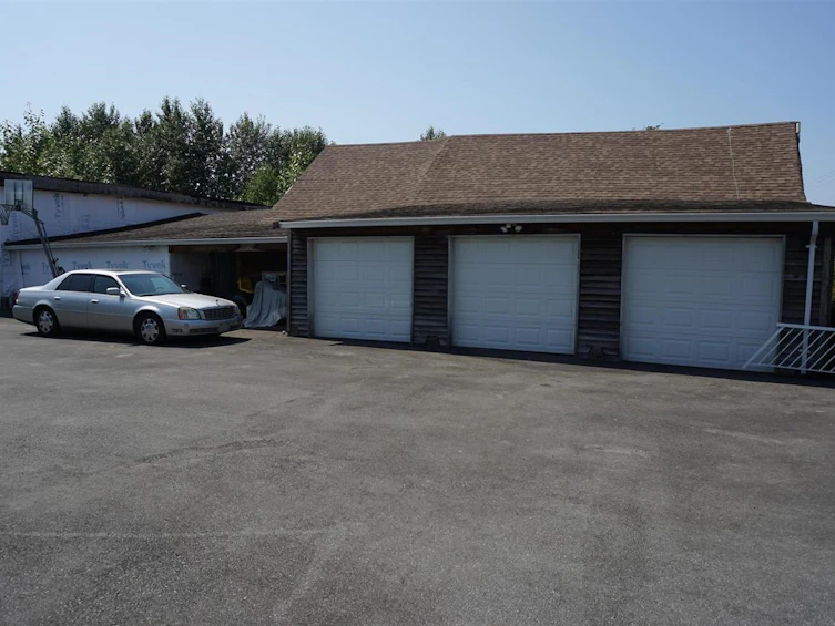 21700 River Road, Richmond, BC, V6V 1M4 - 19