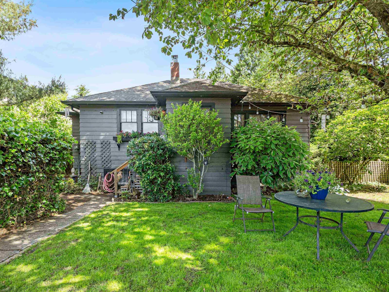 32873 4th Avenue, Mission BC V2V 1R9