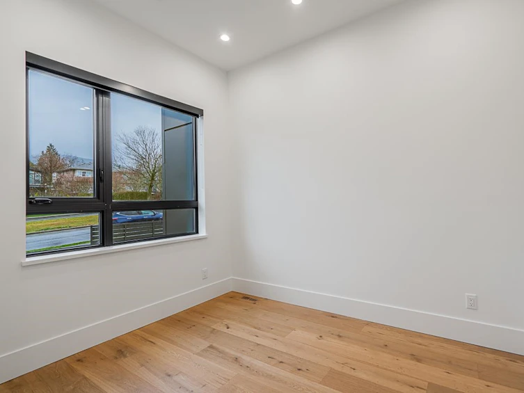 423 West Keith Road, North Vancouver, BC, V7M 1M2 - 7