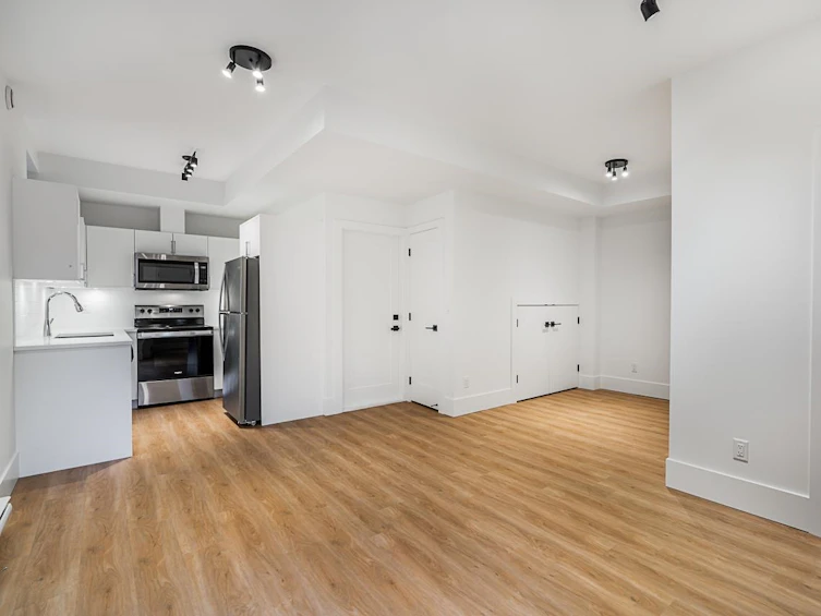 423 West Keith Road, North Vancouver, BC, V7M 1M2 - 25
