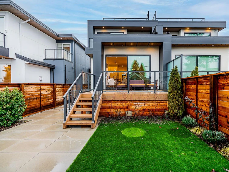 423 West Keith Road, North Vancouver, BC, V7M 1M2 - 30
