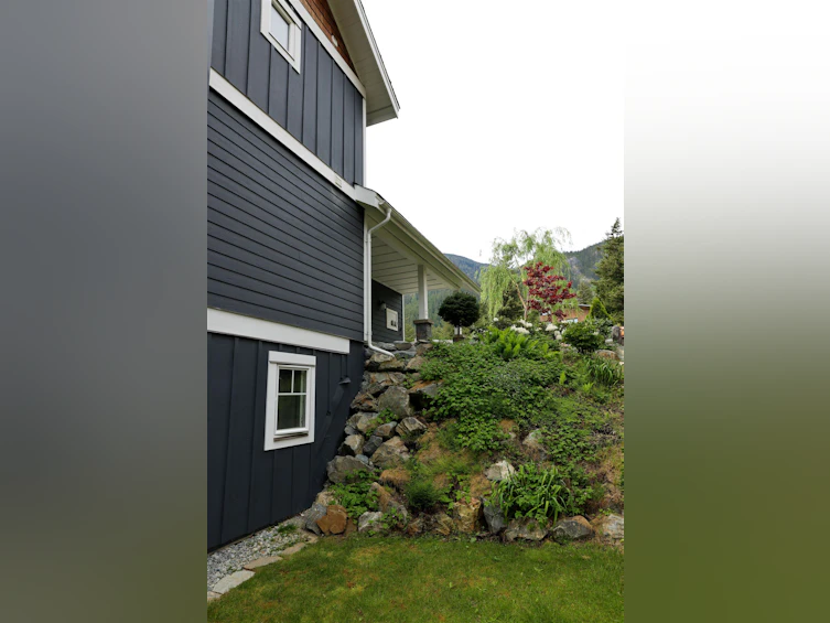 7458 Dogwood Street, Pemberton, BC, V0N 2L0 - 38
