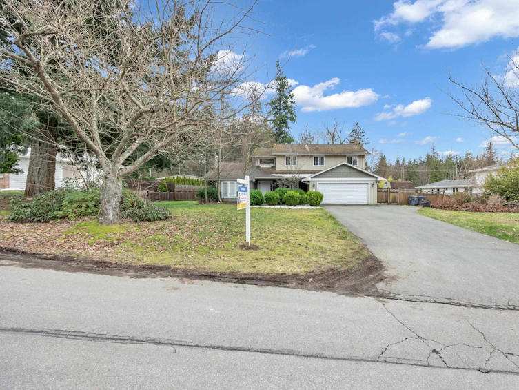 14368 24a Avenue, Surrey, BC, V4P 1R8 - 14