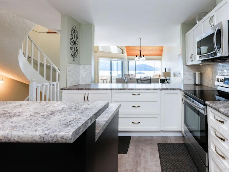 512 Marine Drive, Gibsons, BC, V0N 1V1 - 7