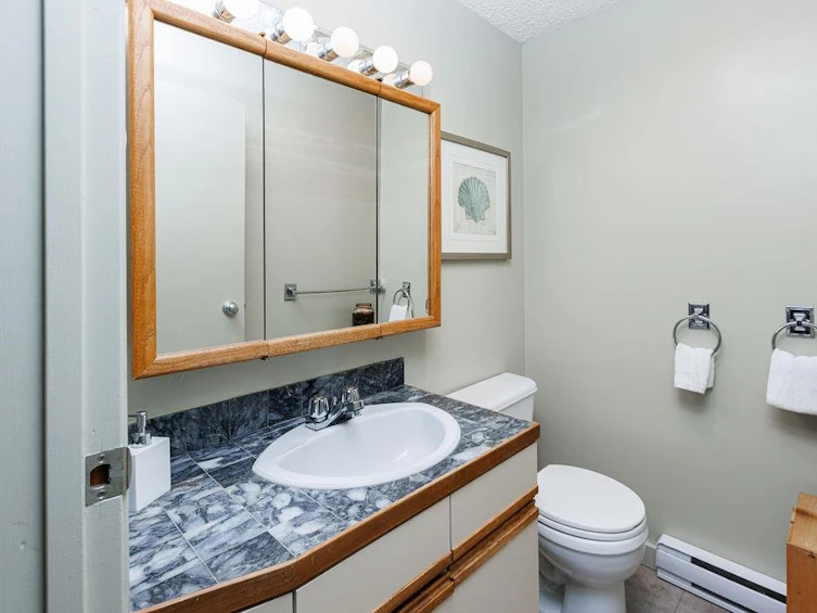 512 Marine Drive, Gibsons, BC, V0N 1V1 - 12