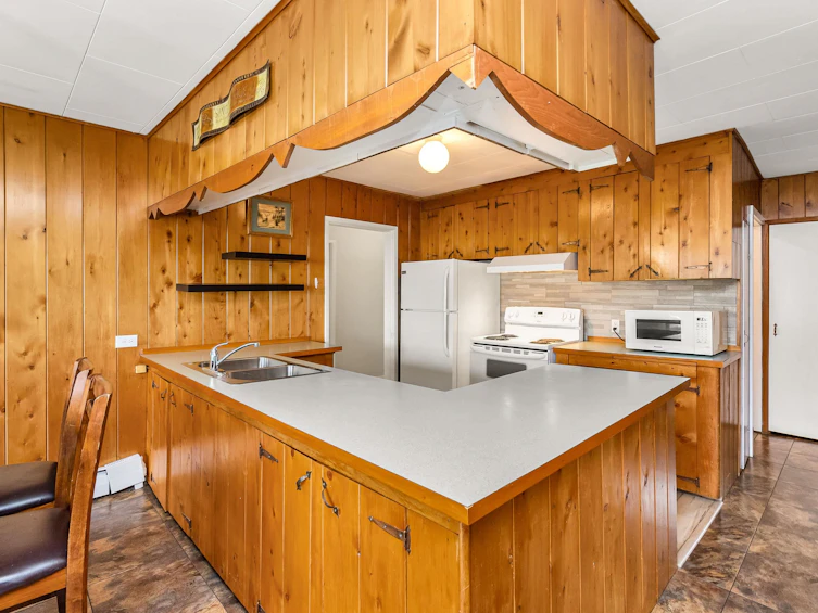 1842 Whitlam Lane, Cultus Lake, BC, V2R 4X1 - 9