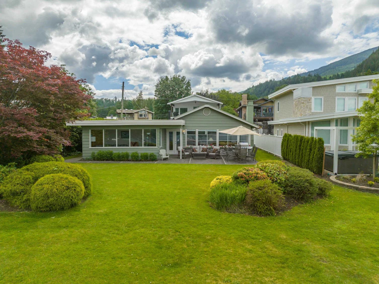 1842 Whitlam Lane, Cultus Lake, BC, V2R 4X1 - 2