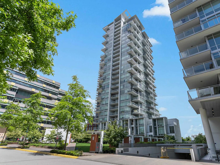 2406-258 Nelson's Court, New Westminster, BC, V3L 0J9 - 2