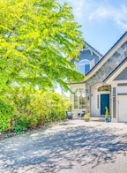 122 Chestnut Court