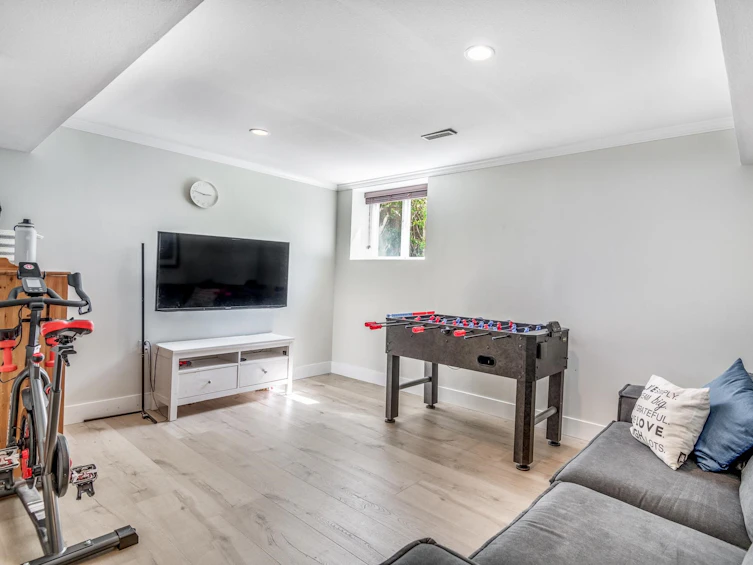 122 Chestnut Court, Port Moody, BC, V3H 5G4 - 36