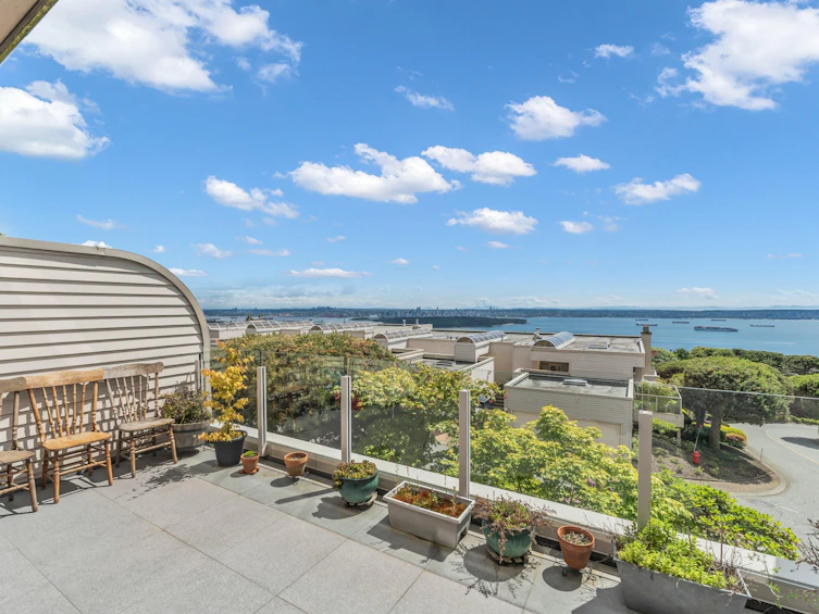 111-2274 Folkestone Way, West Vancouver, BC, V7S 2X7 - 5