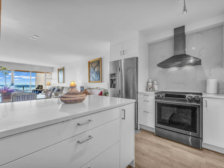 111-2274 Folkestone Way, West Vancouver, BC, V7S 2X7 - 12