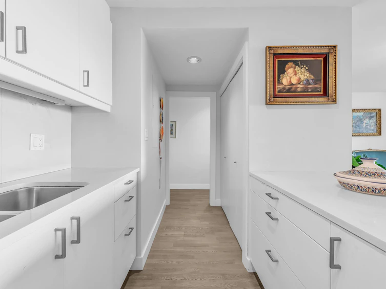 111-2274 Folkestone Way, West Vancouver, BC, V7S 2X7 - 13