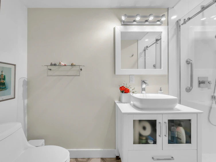 111-2274 Folkestone Way, West Vancouver, BC, V7S 2X7 - 24