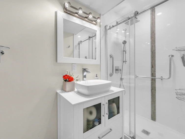 111-2274 Folkestone Way, West Vancouver, BC, V7S 2X7 - 25