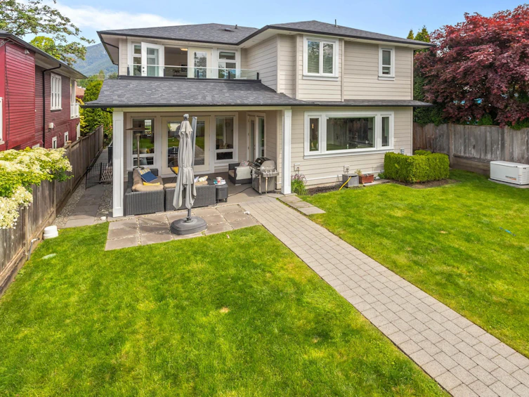 337 West 20th Street, North Vancouver, BC, V7M 1Y6 - 39