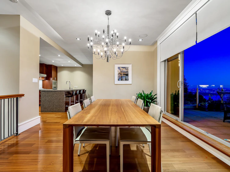 102-2575 Garden Court, West Vancouver, BC, V7S 0A2 - 11