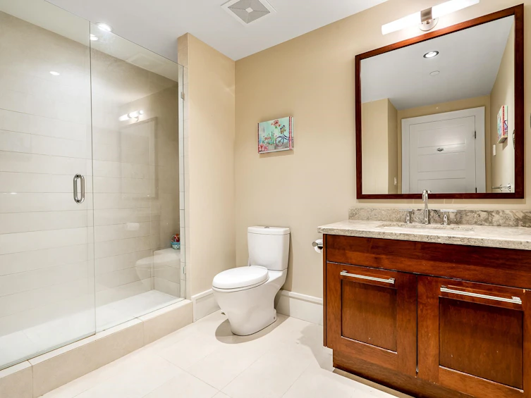 102-2575 Garden Court, West Vancouver, BC, V7S 0A2 - 28