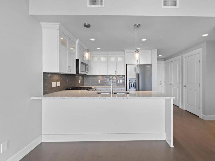 1908-2180 Gladwin, Abbotsford, BC, V2S 0H4 - 10