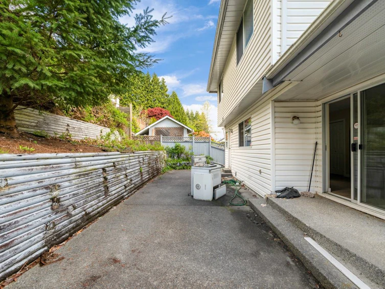 470 Riverview Crescent, Coquitlam, BC, V3C 4X9 - 34