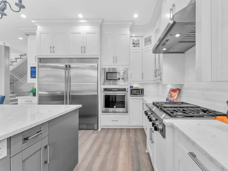 4770 209 Street, Langley, BC, V3A 4A1 - 8