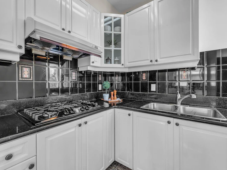 1507 Tyrol Road, West Vancouver, BC, V7S 3G5 - 22