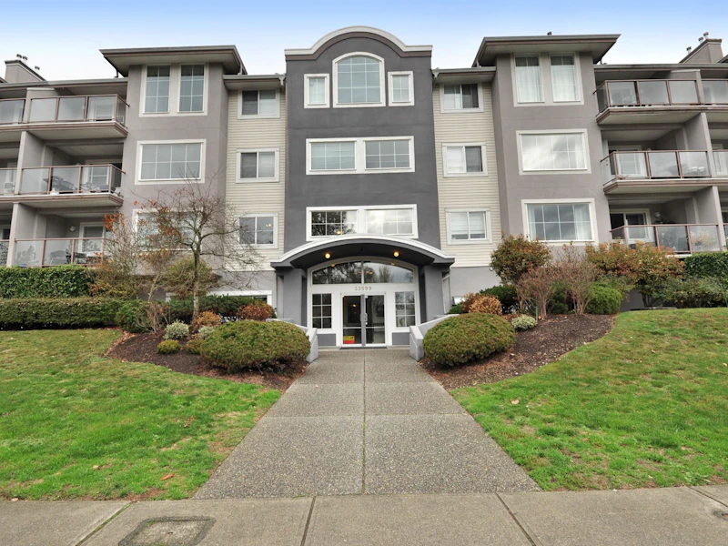 102 - 33599 2nd Avenue, Mission BC V2V 6J3