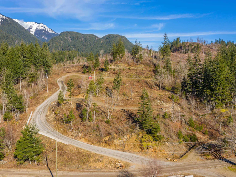 22185 Ross Road, Hope, BC, V0X 1L3 - 2