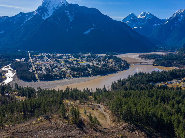 22185 Ross Road, Hope, BC, V0X 1L3 - 4