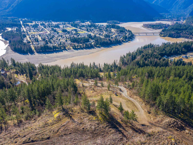 22185 Ross Road, Hope, BC, V0X 1L3 - 5