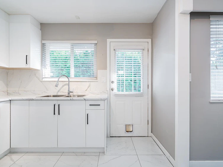 14848 Blackbird Crescent, Surrey, BC, V3R 4W6 - 12