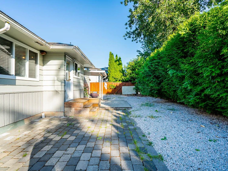 14848 Blackbird Crescent, Surrey, BC, V3R 4W6 - 24